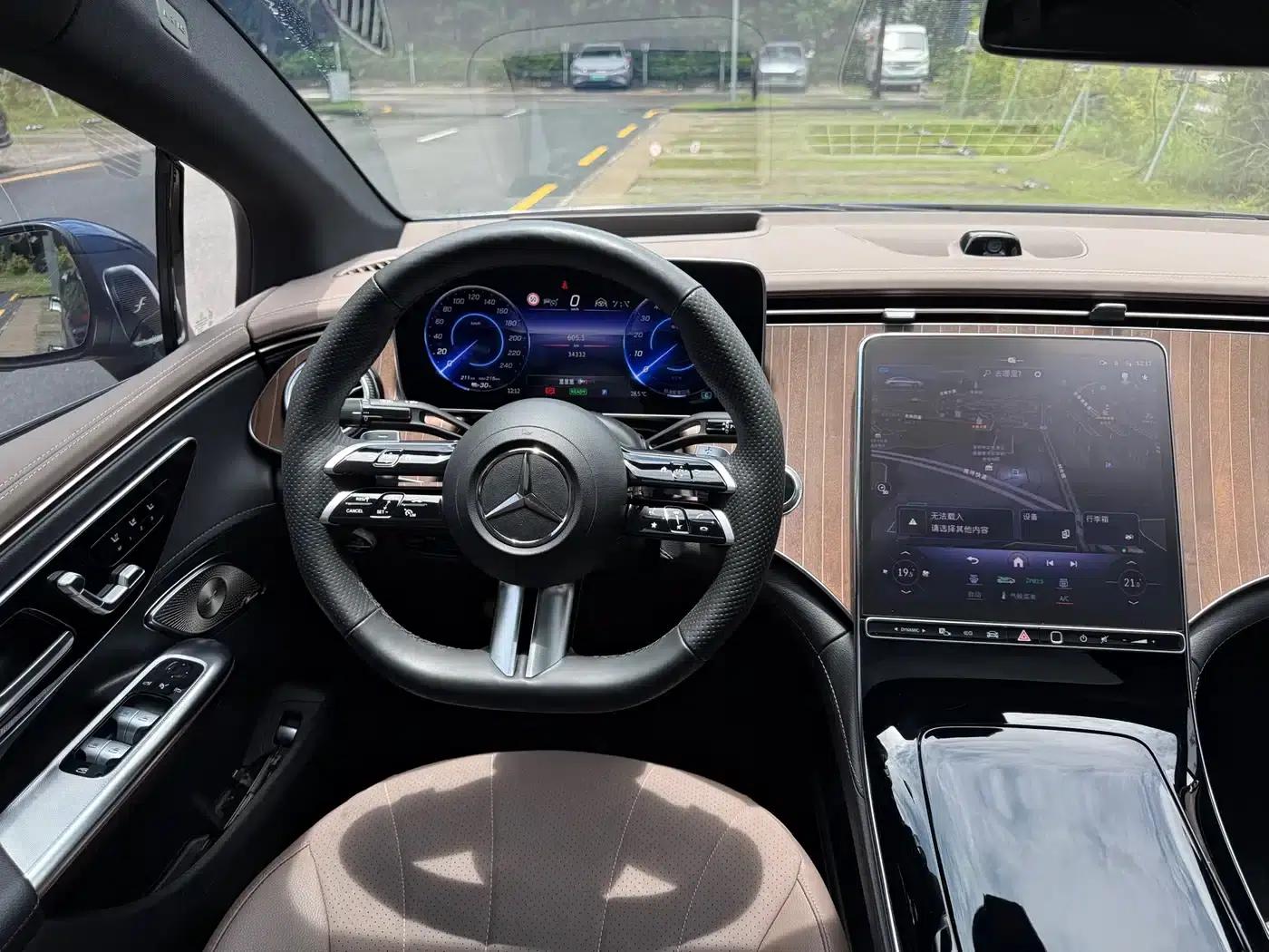 Mercedes-Benz EQE 2022 350 Luxury Edition — миниатюра 18