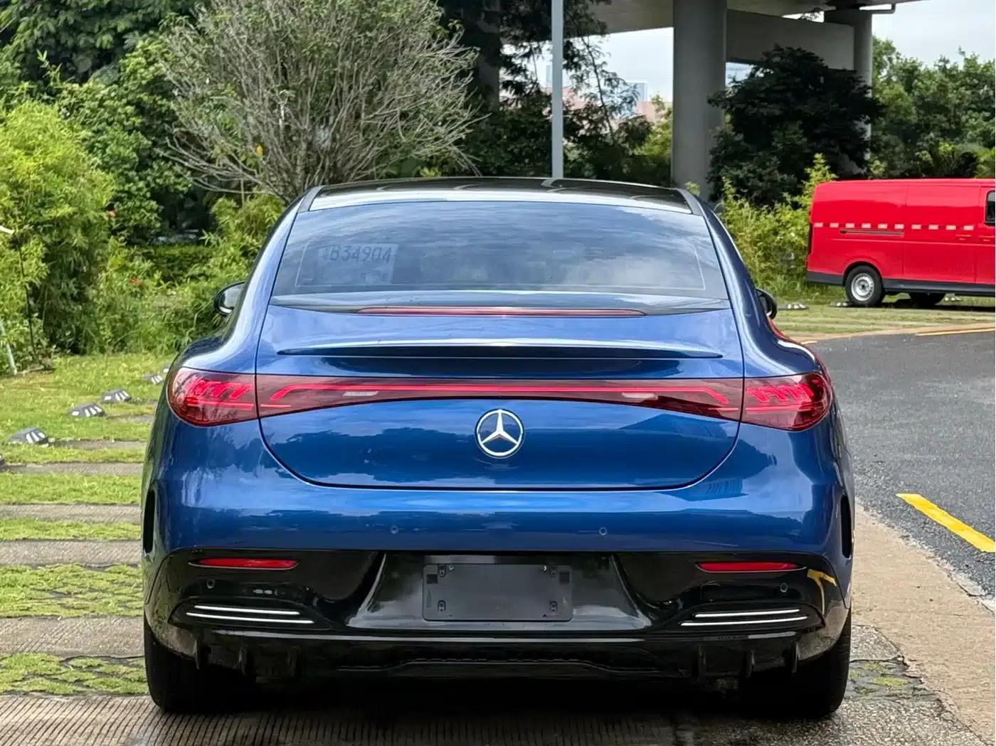Mercedes-Benz EQE 2022 350 Luxury Edition — миниатюра 8