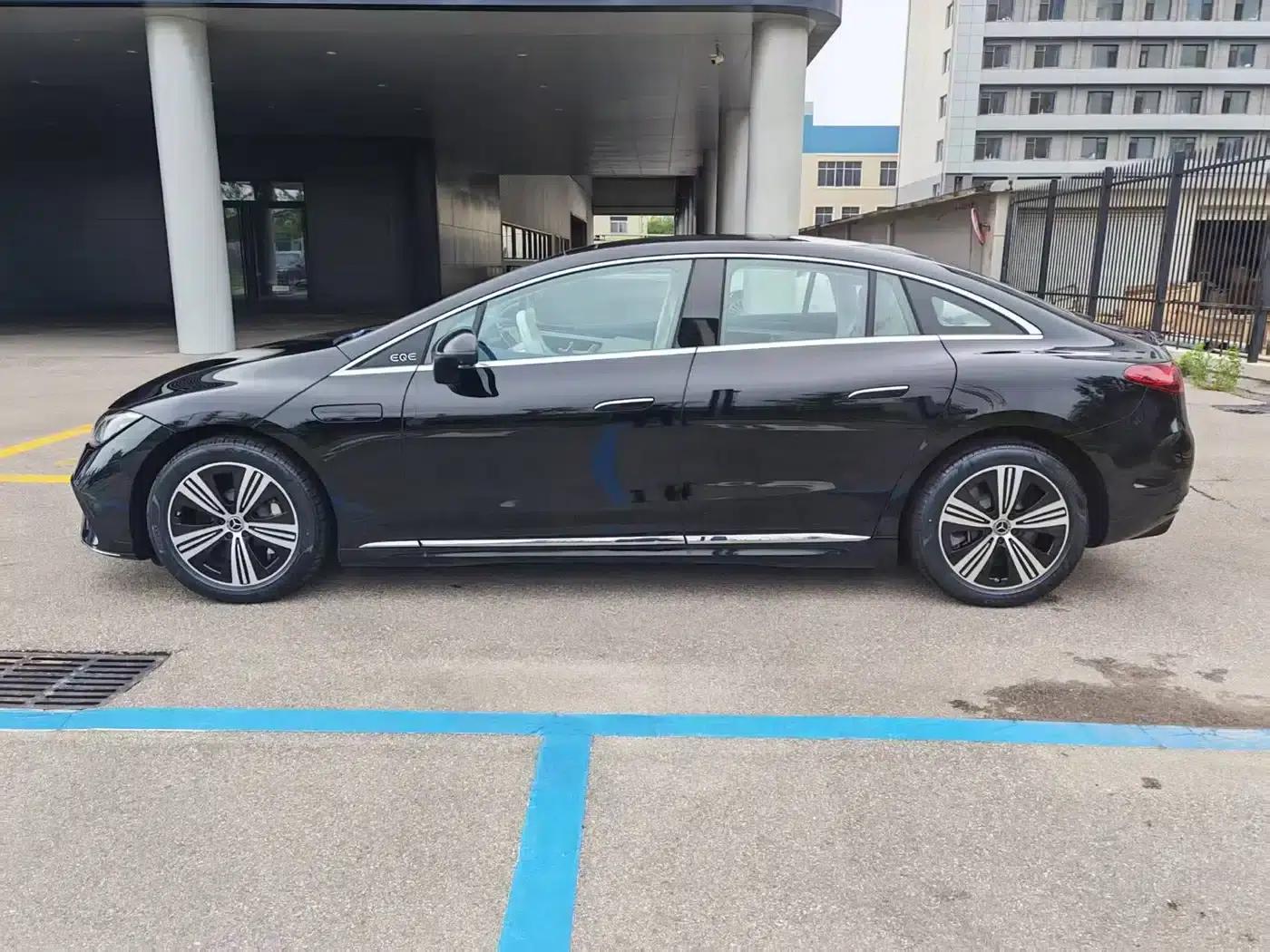 Mercedes-Benz EQE 2025 500 4MATIC Pioneer Edition — миниатюра 6
