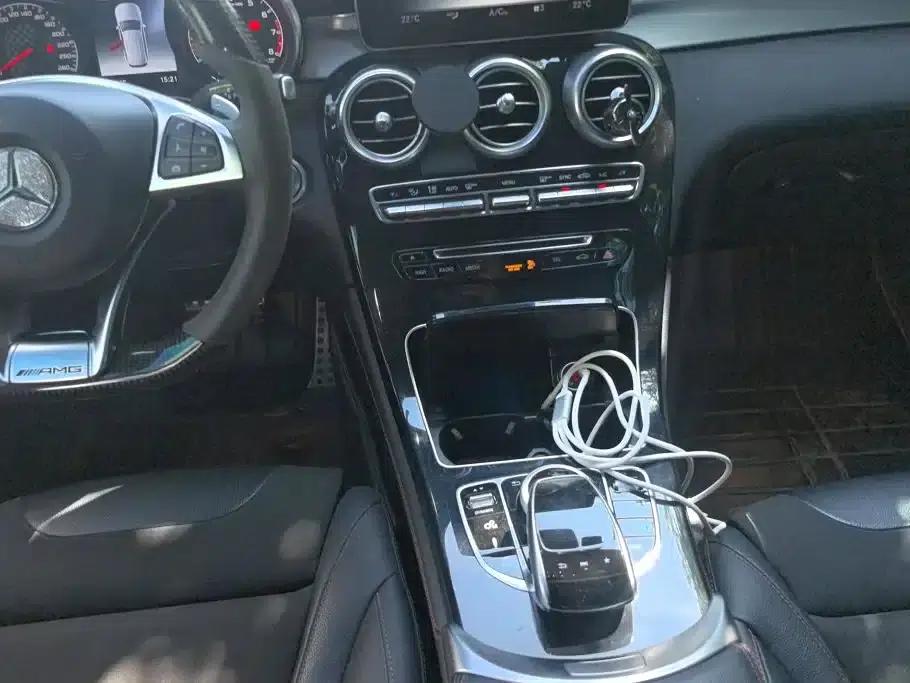 2017 Mercedes-Benz GLC AMG 43 4MATIC — миниатюра 16
