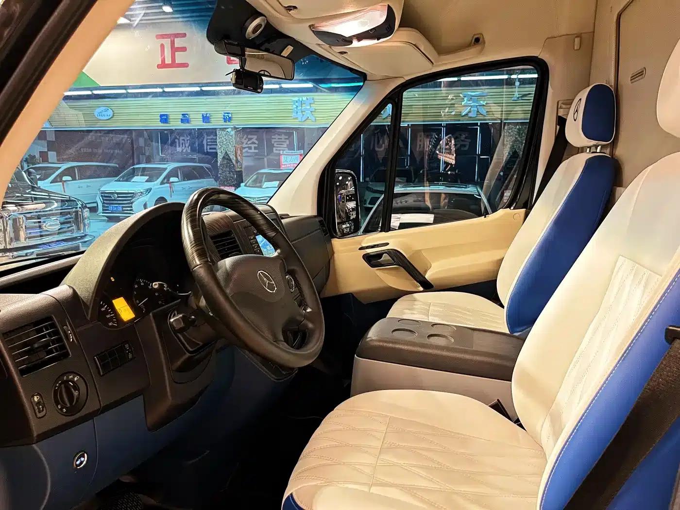 2015 Sprinter 3.5L Automatic — миниатюра 11