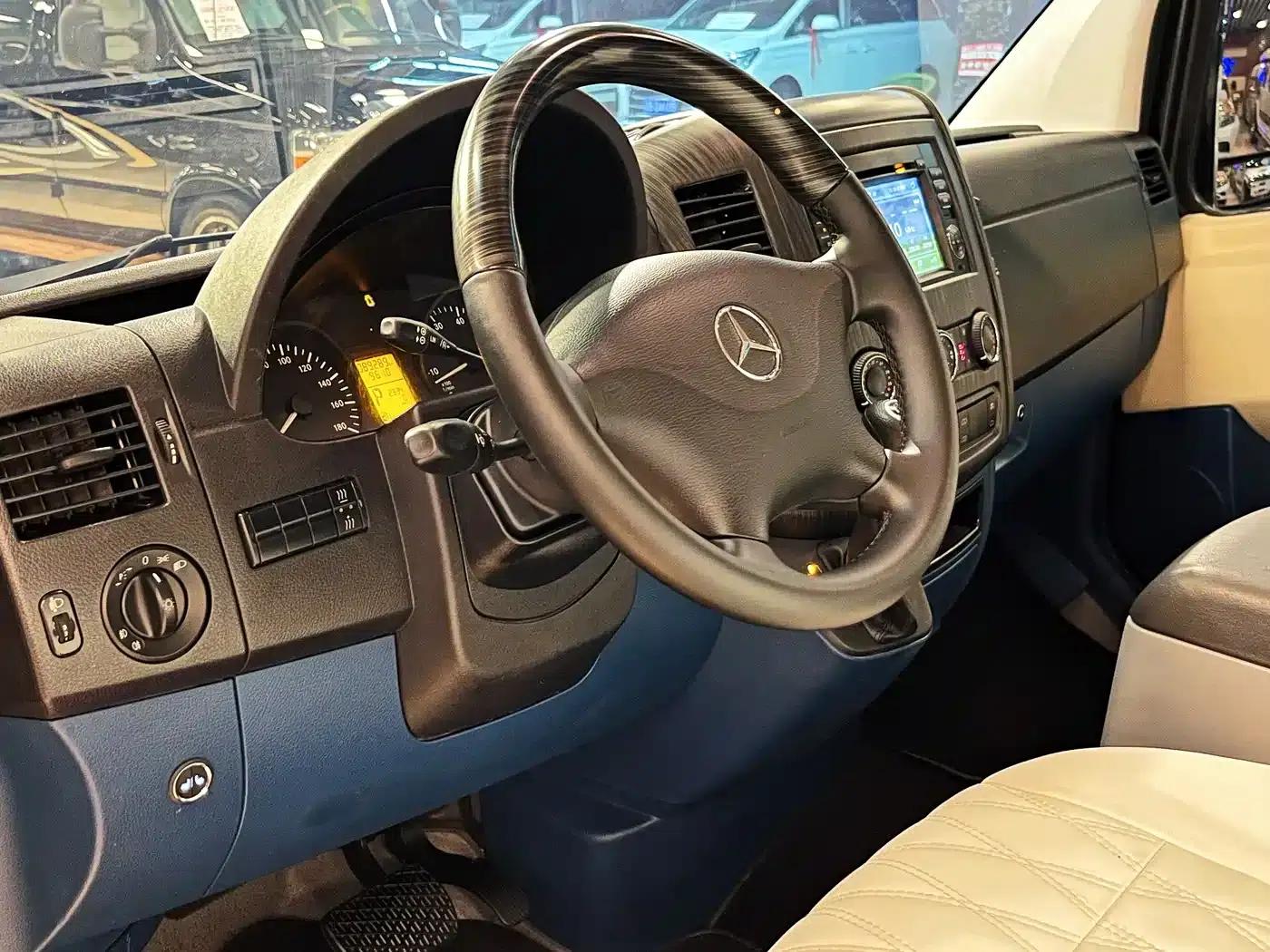 2015 Sprinter 3.5L Automatic — миниатюра 9