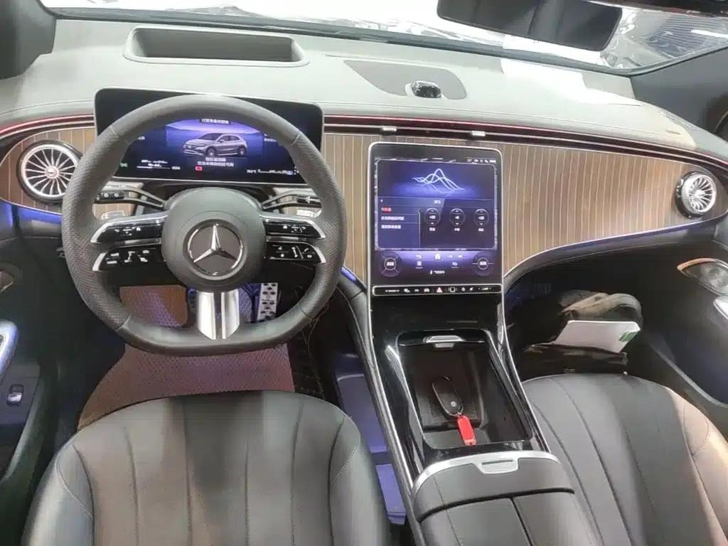 Mercedes-Benz EQE SUV 2024 500 4MATIC Luxury Edition — миниатюра 10