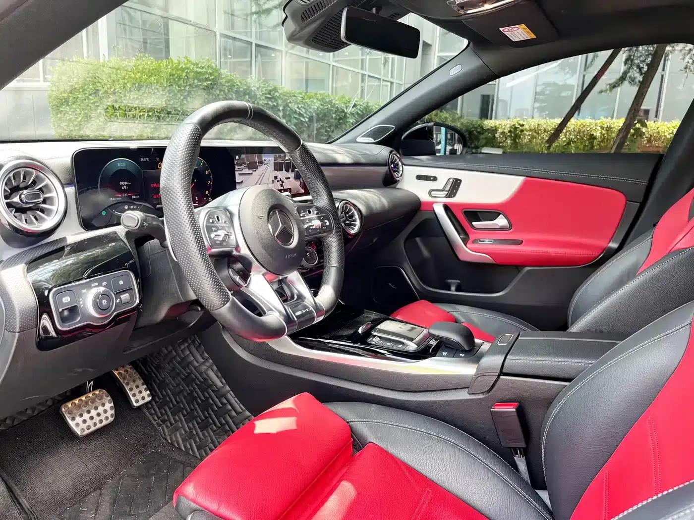 2023 Mercedes-Benz CLA AMG 35 4MATIC — миниатюра 3