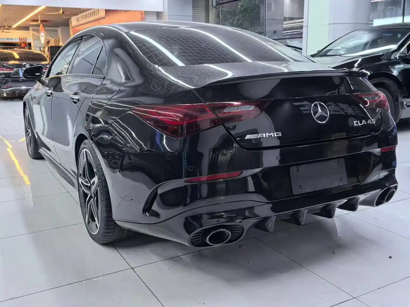 2025 Mercedes-Benz CLA AMG 35 4MATIC — миниатюра 4