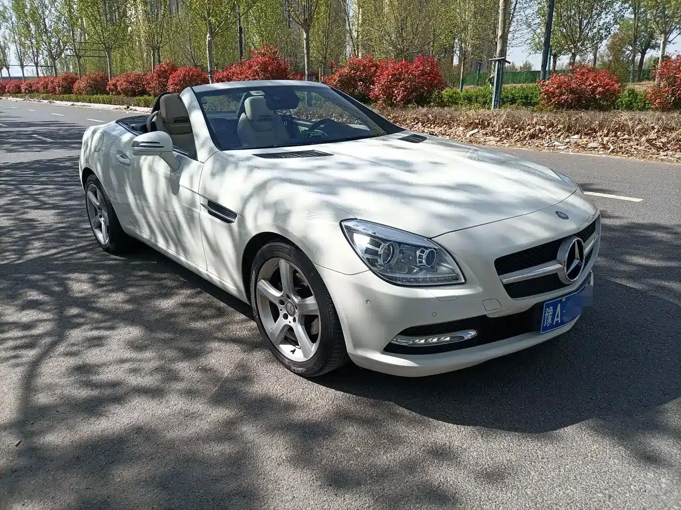Mercedes-Benz SLK-Class 2011 SLK 200 Fashion Edition — миниатюра 3