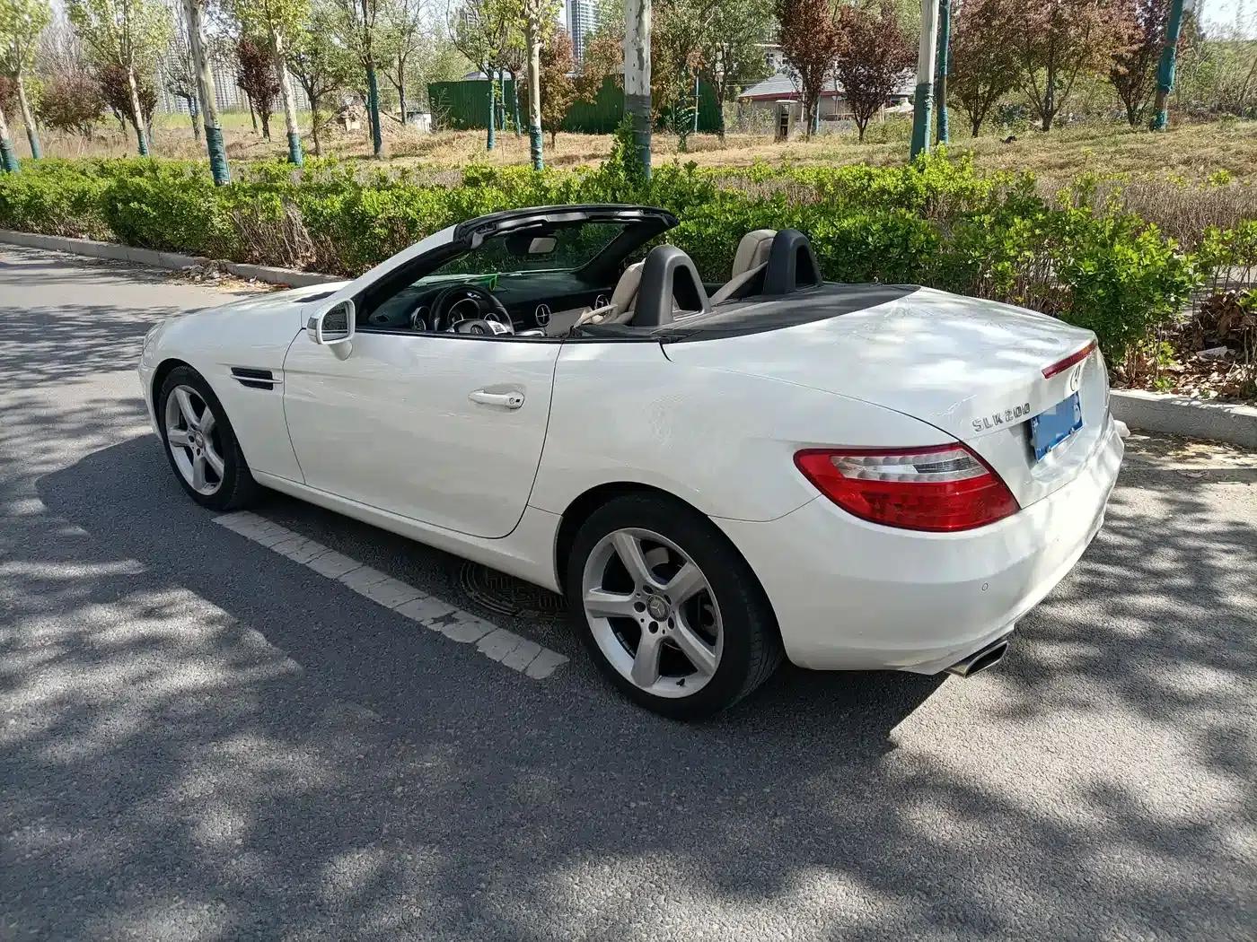Mercedes-Benz SLK-Class 2011 SLK 200 Fashion Edition — миниатюра 4