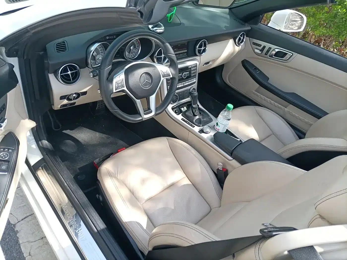 Mercedes-Benz SLK-Class 2011 SLK 200 Fashion Edition — миниатюра 7