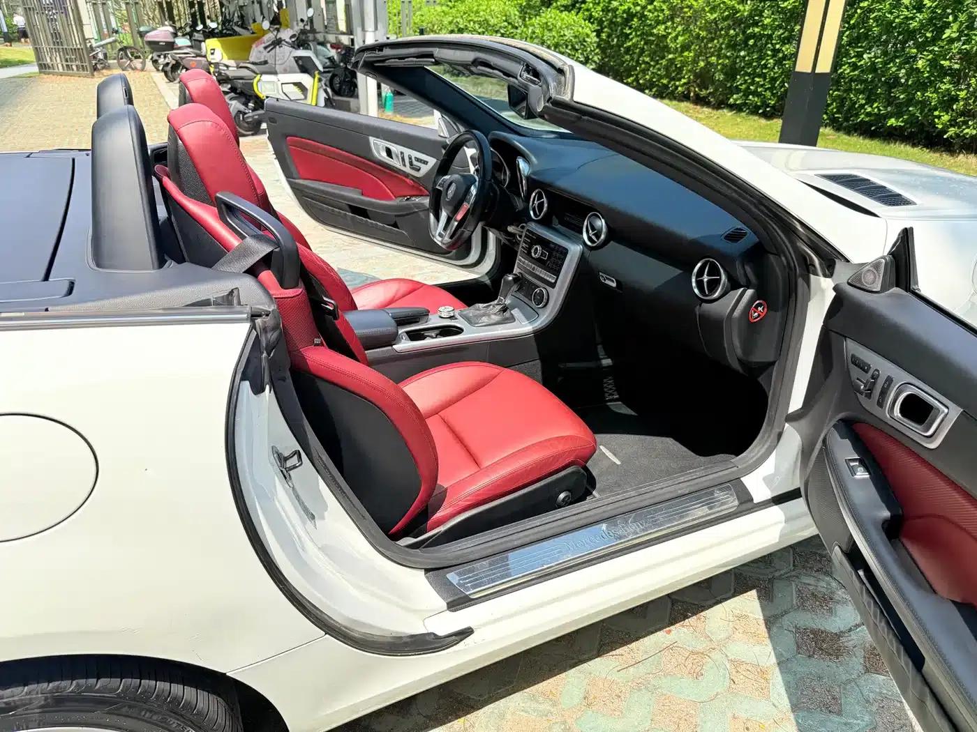 Mercedes-Benz SLK-Class 2011 SLK 200 Fashion Edition — миниатюра 11
