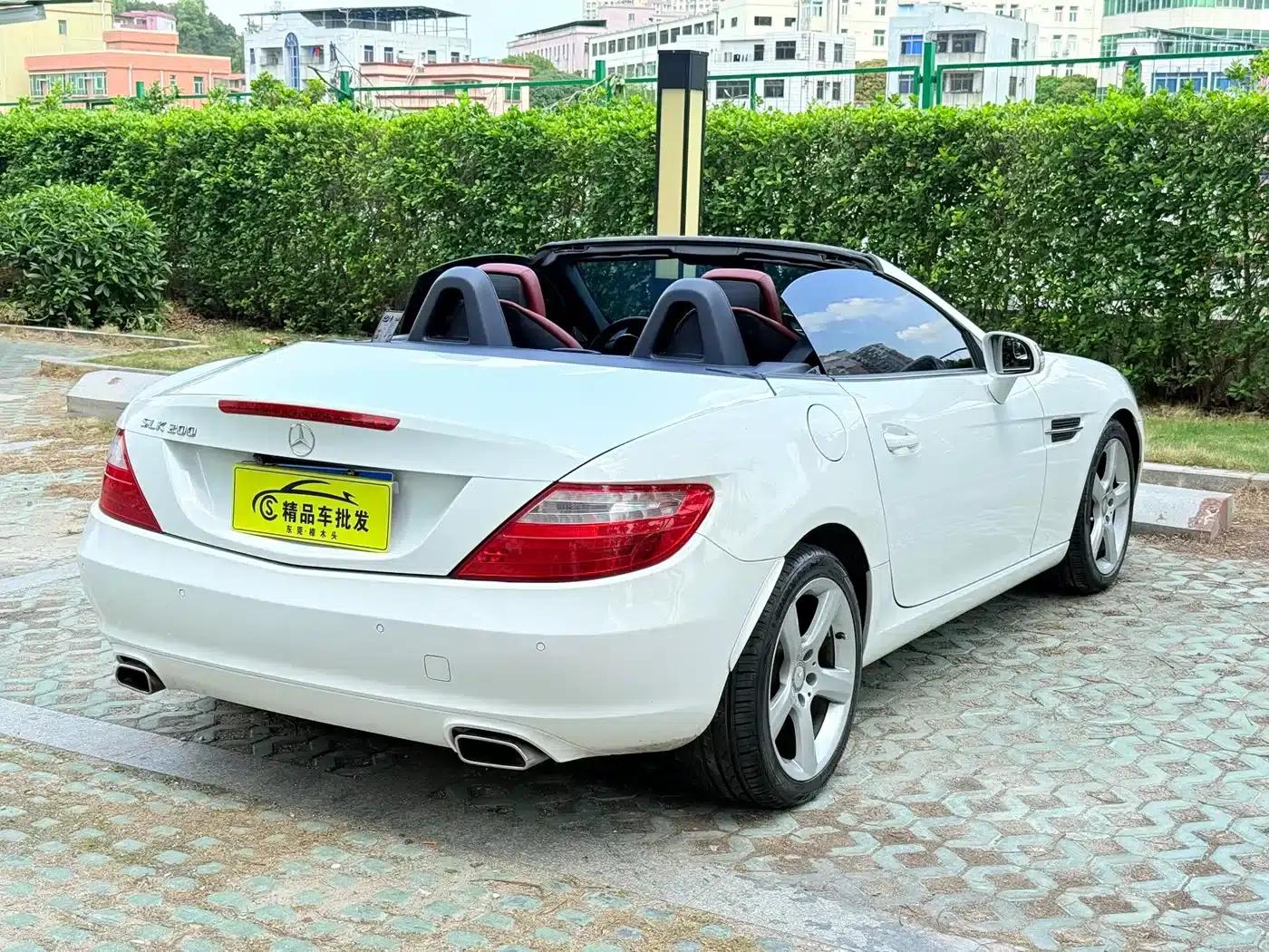 Mercedes-Benz SLK-Class 2011 SLK 200 Fashion Edition — миниатюра 4