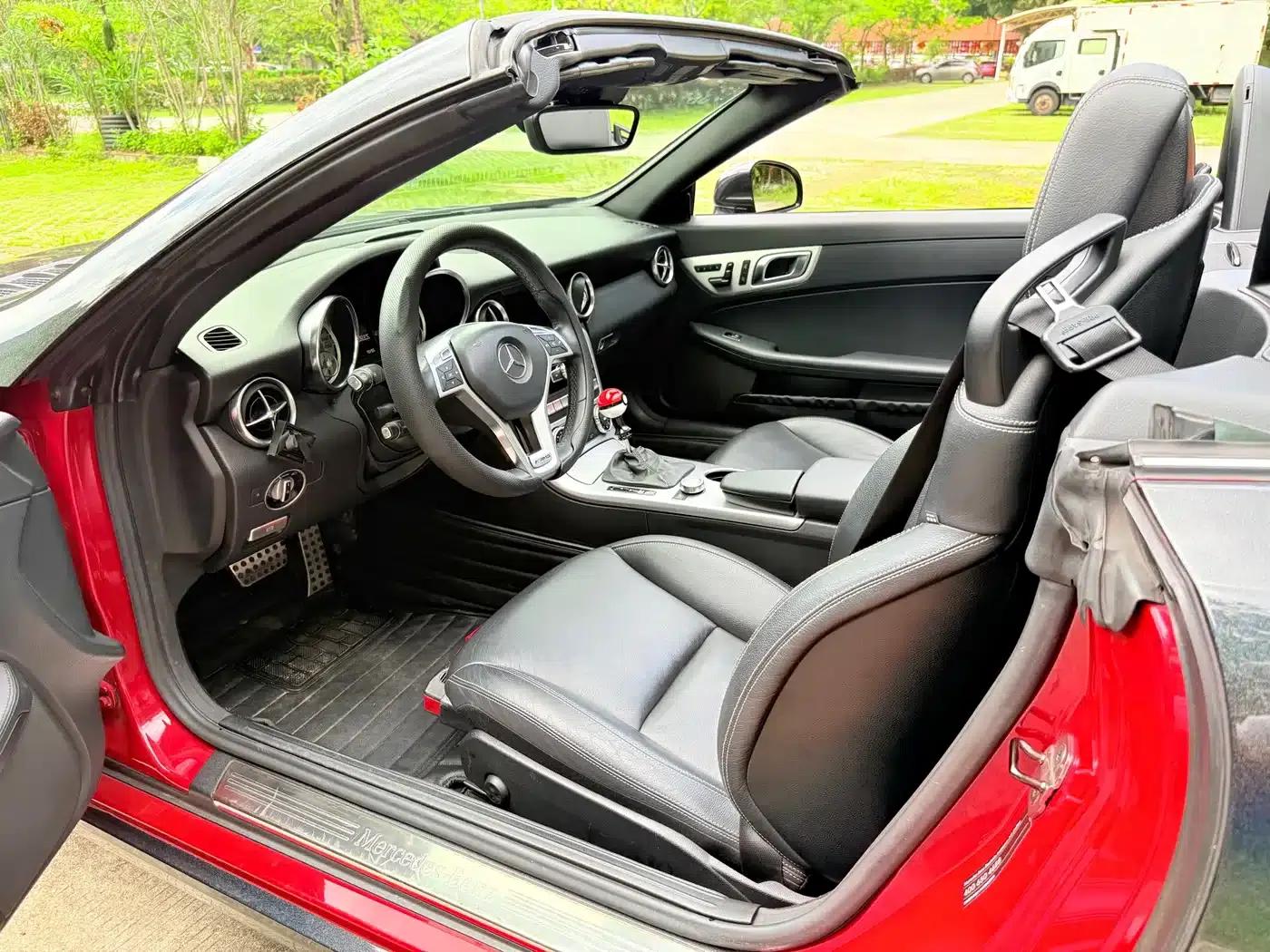 Mercedes-Benz SLK-Class 2011 SLK 200 Fashion Edition — миниатюра 12