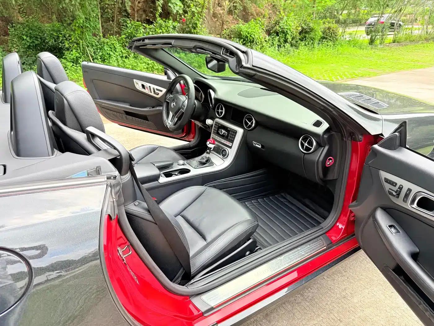 Mercedes-Benz SLK-Class 2011 SLK 200 Fashion Edition — миниатюра 13