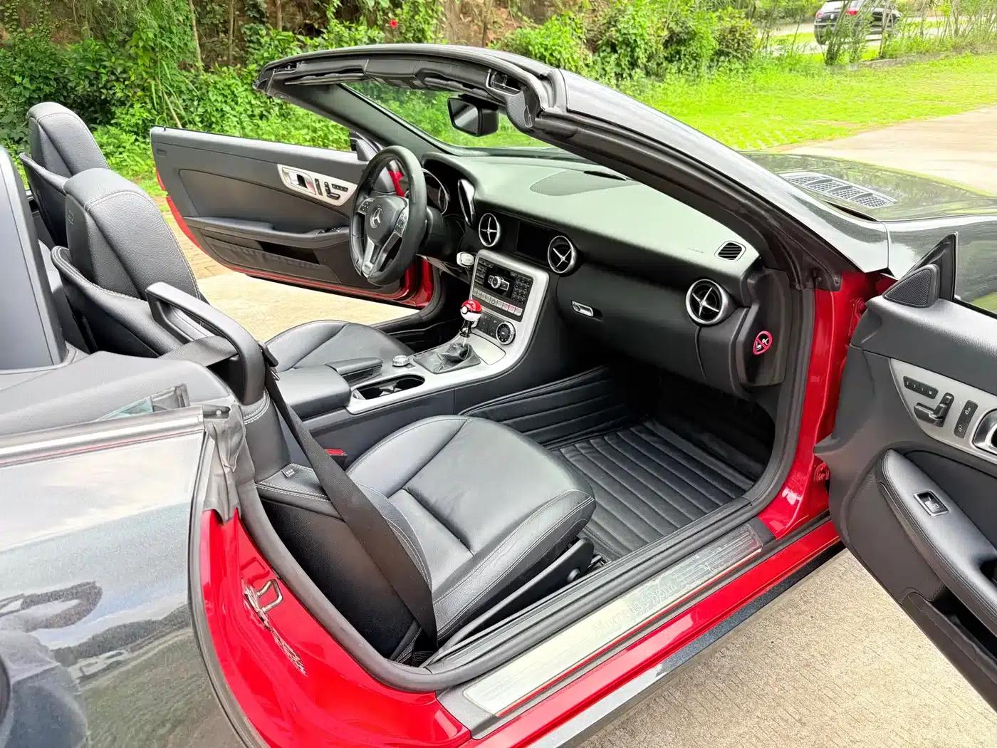 Mercedes-Benz SLK-Class 2011 SLK 200 Fashion Edition — миниатюра 14