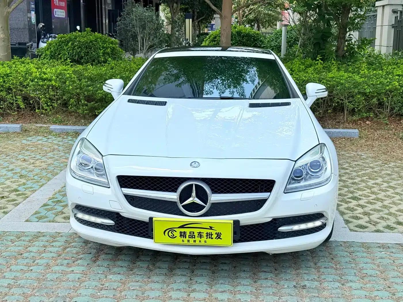 Mercedes-Benz SLK-Class 2011 SLK 200 Fashion Edition — миниатюра 2