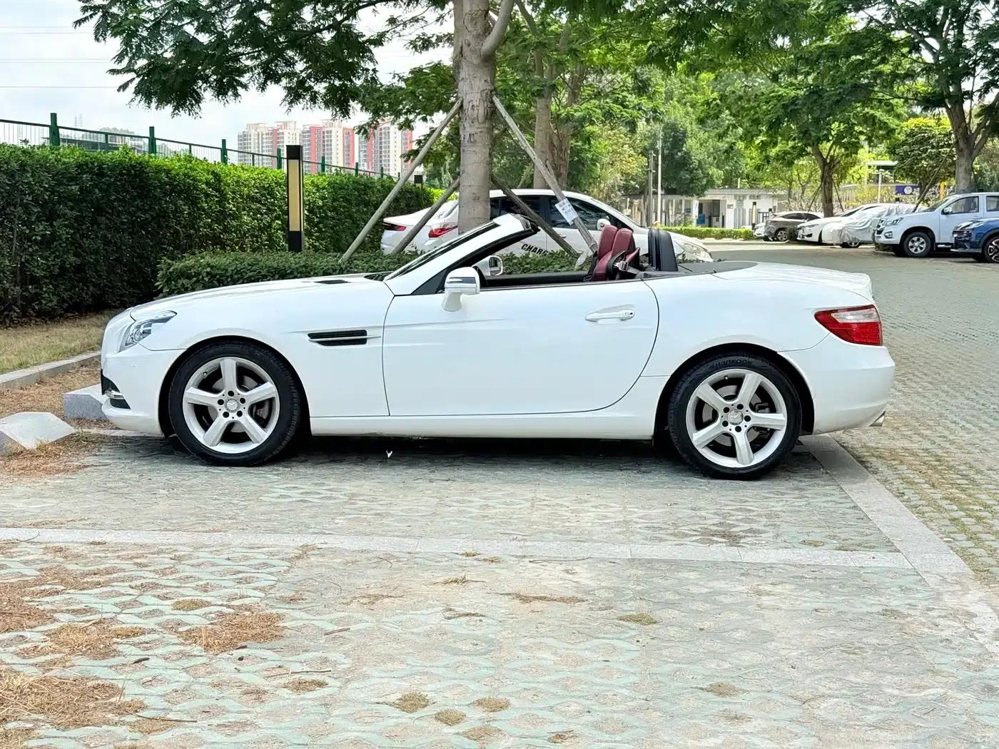 Mercedes-Benz SLK-Class 2011 SLK 200 Fashion Edition — миниатюра 7