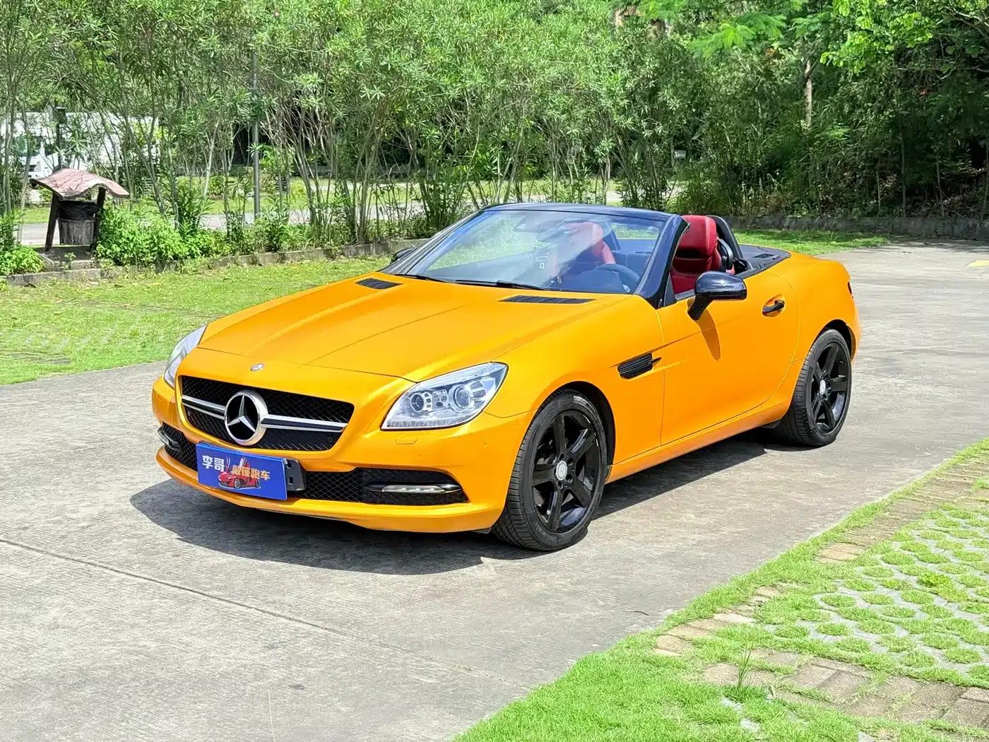 Mercedes-Benz SLK-Class 2011 SLK 200 Fashion Edition — миниатюра 1
