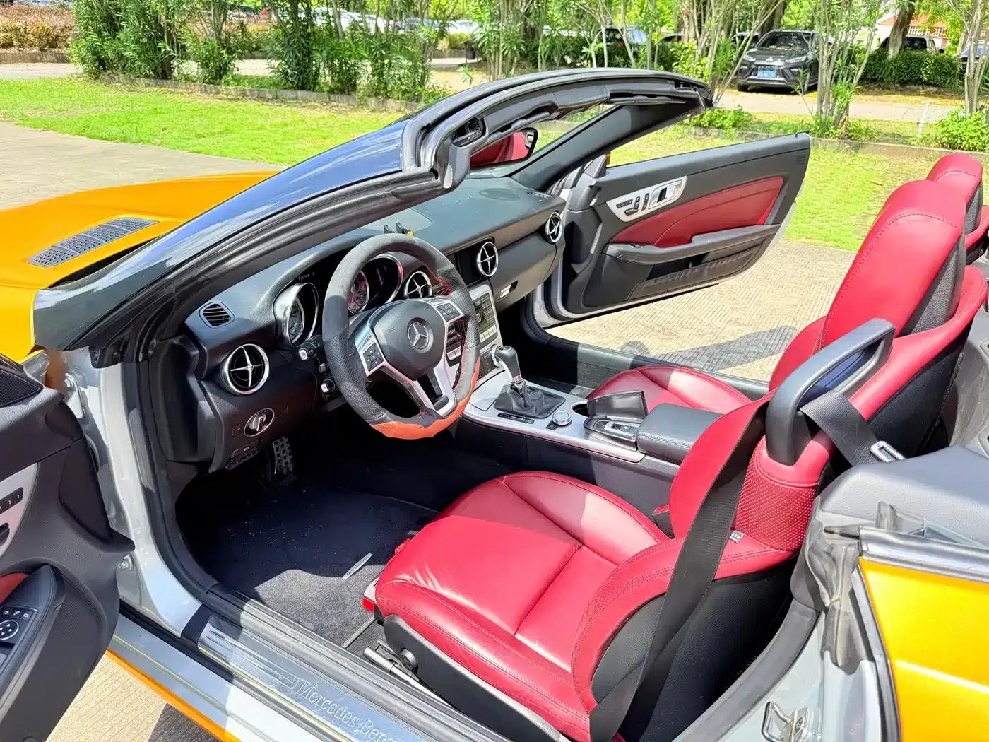 Mercedes-Benz SLK-Class 2011 SLK 200 Fashion Edition — миниатюра 11