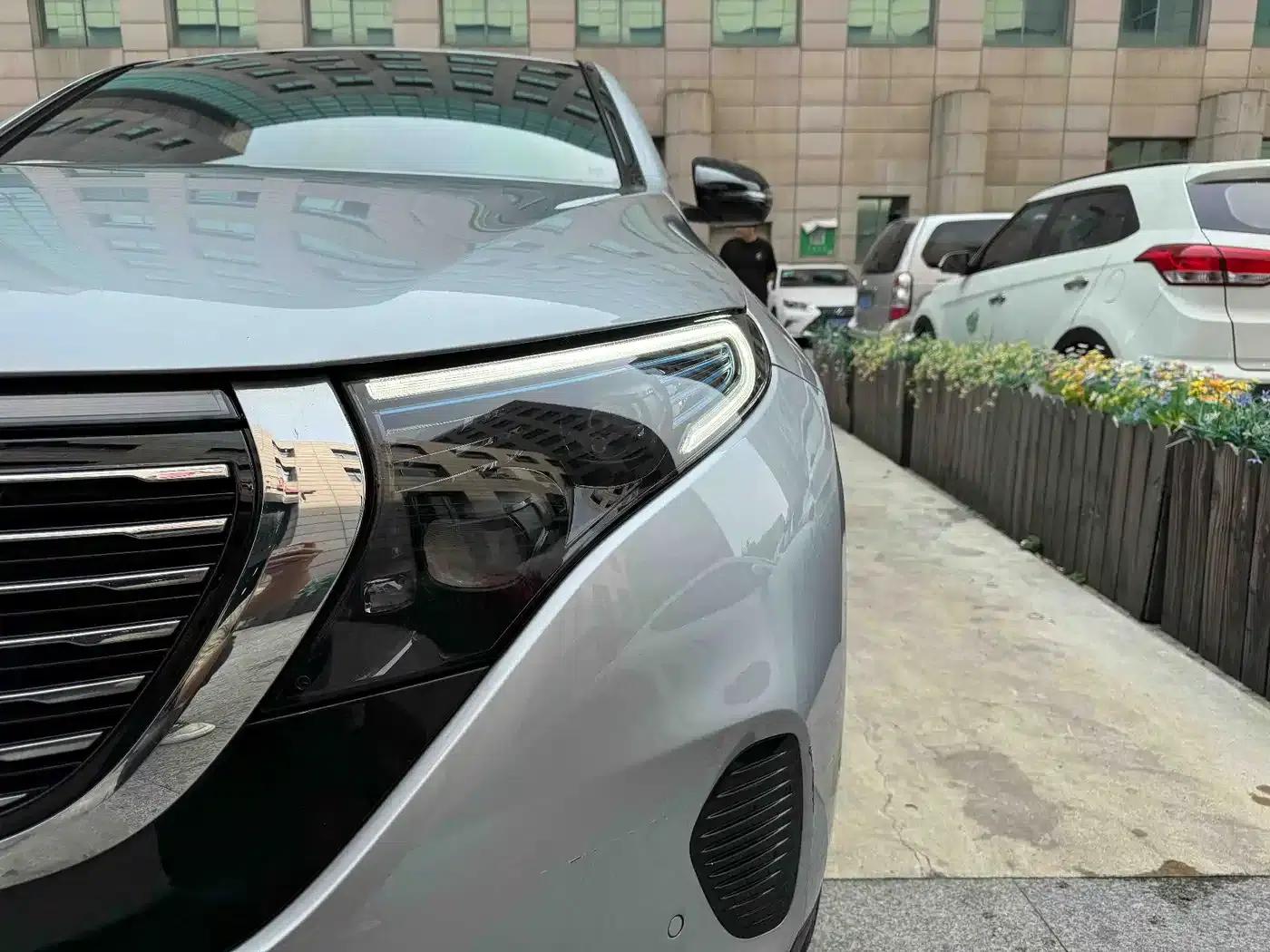Mercedes-Benz EQC 2021 Model EQC 350 4MATIC — миниатюра 13