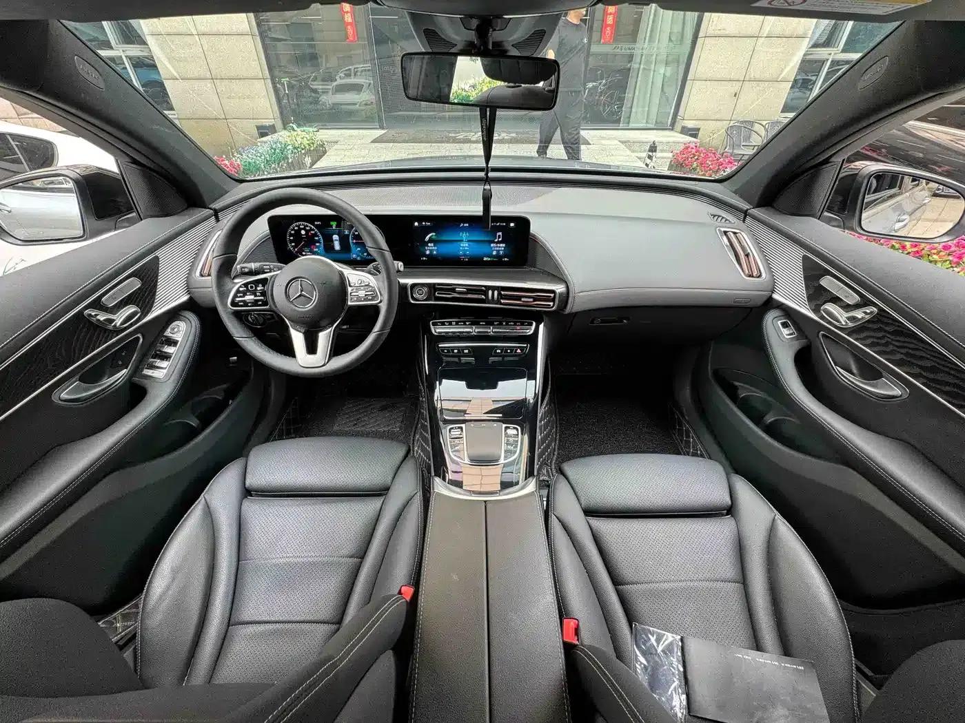 Mercedes-Benz EQC 2021 Model EQC 350 4MATIC — миниатюра 22