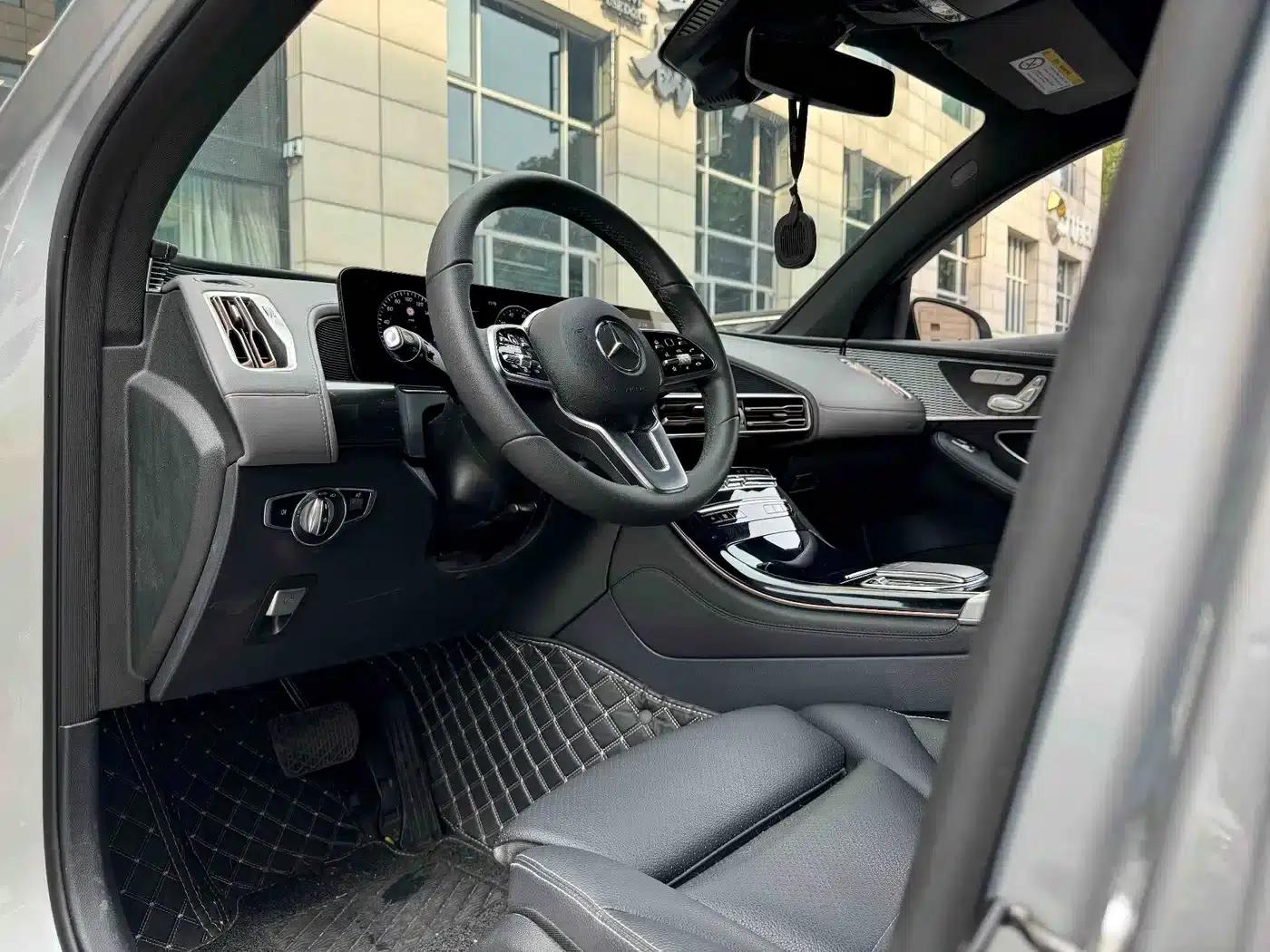 Mercedes-Benz EQC 2021 Model EQC 350 4MATIC — миниатюра 5
