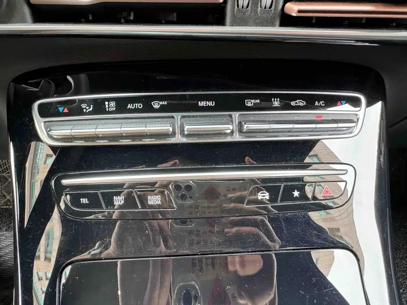 Mercedes-Benz EQC 2021 Model EQC 350 4MATIC — миниатюра 10