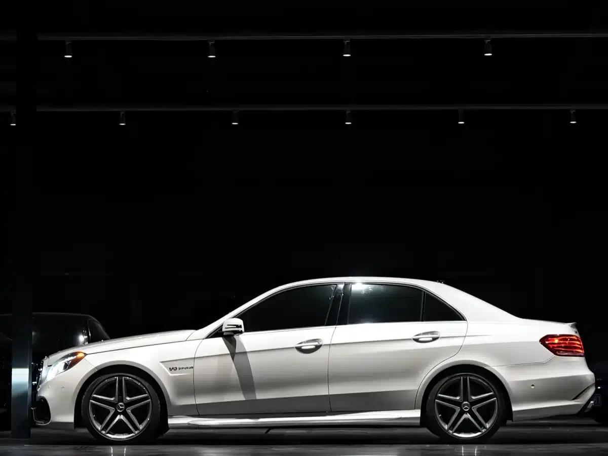 2016 Mercedes-Benz E-Class AMG 63 S — миниатюра 4