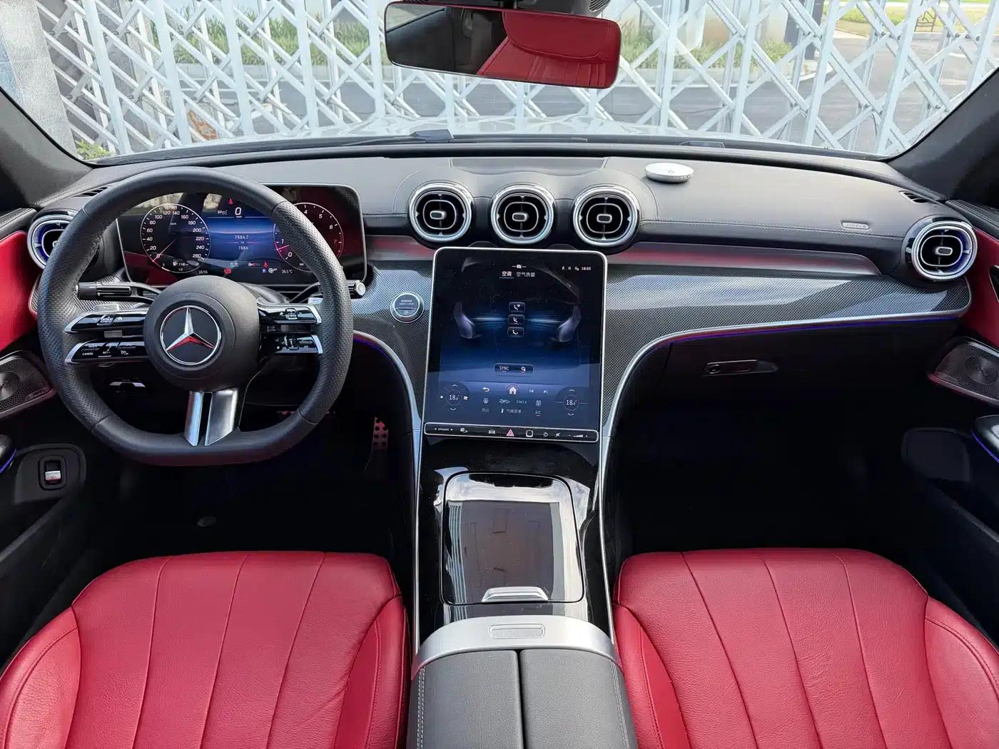 Mercedes-Benz CLE 2025 CLE 300 4MATIC Luxury Coupe — миниатюра 4