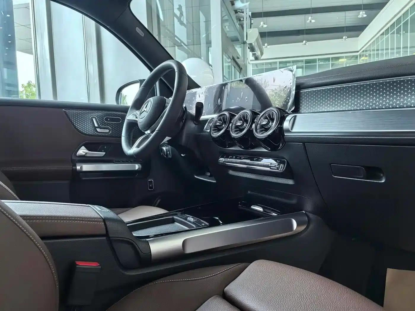 Mercedes-Benz EQB 2025 EQB 260 — миниатюра 7