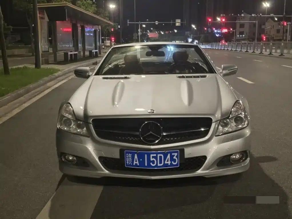 Mercedes-Benz SL-Class 2011 SL 300 Grand Edition — миниатюра 6
