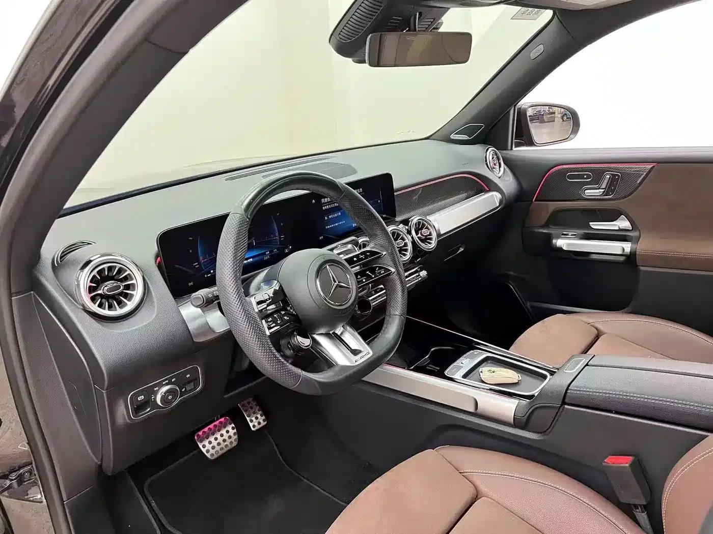 2024 Mercedes-Benz GLB AMG 35 4MATIC — миниатюра 14