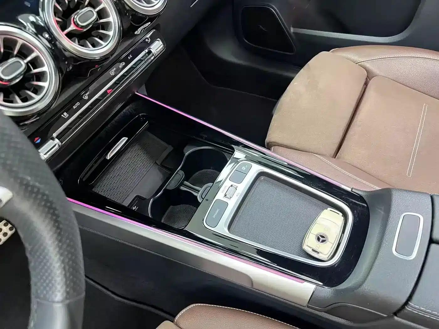 2024 Mercedes-Benz GLB AMG 35 4MATIC — миниатюра 26