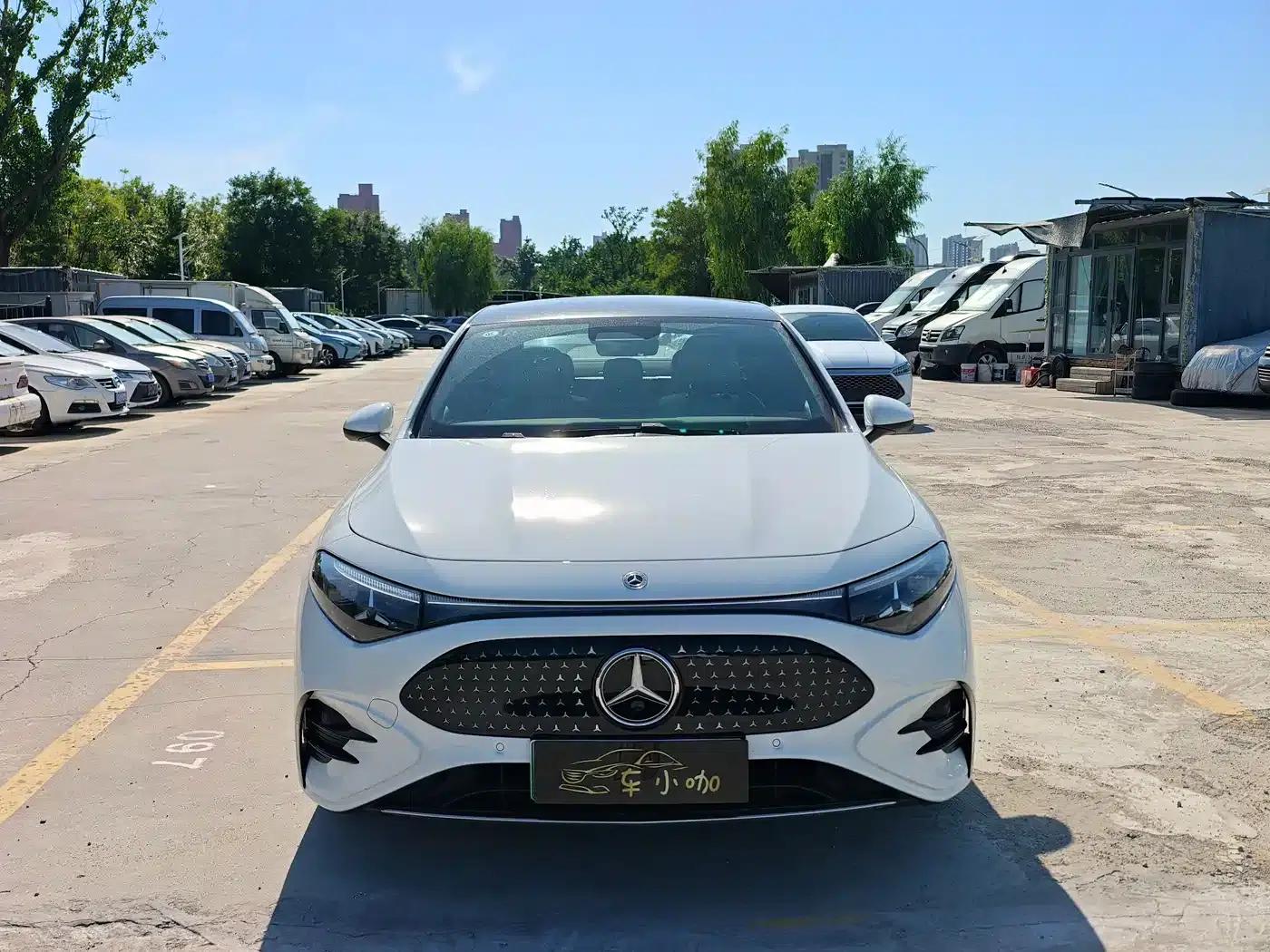Mercedes-Benz CLA PHEV 2025 300L Ultra-Long Range Champion Limited Edition — миниатюра 2