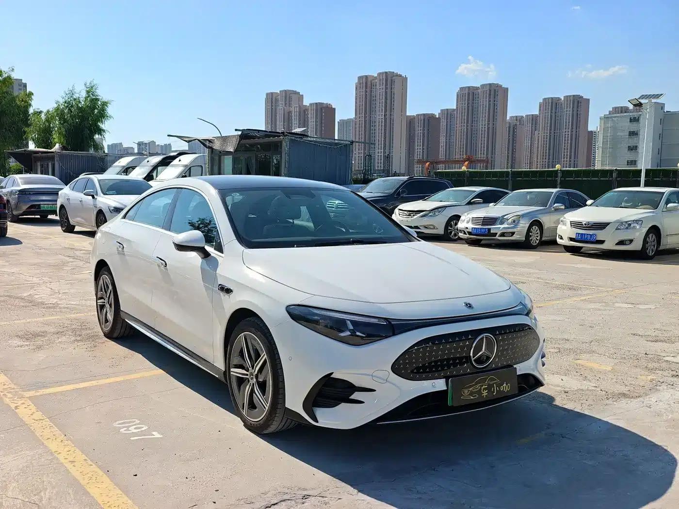 Mercedes-Benz CLA PHEV 2025 300L Ultra-Long Range Champion Limited Edition — миниатюра 3
