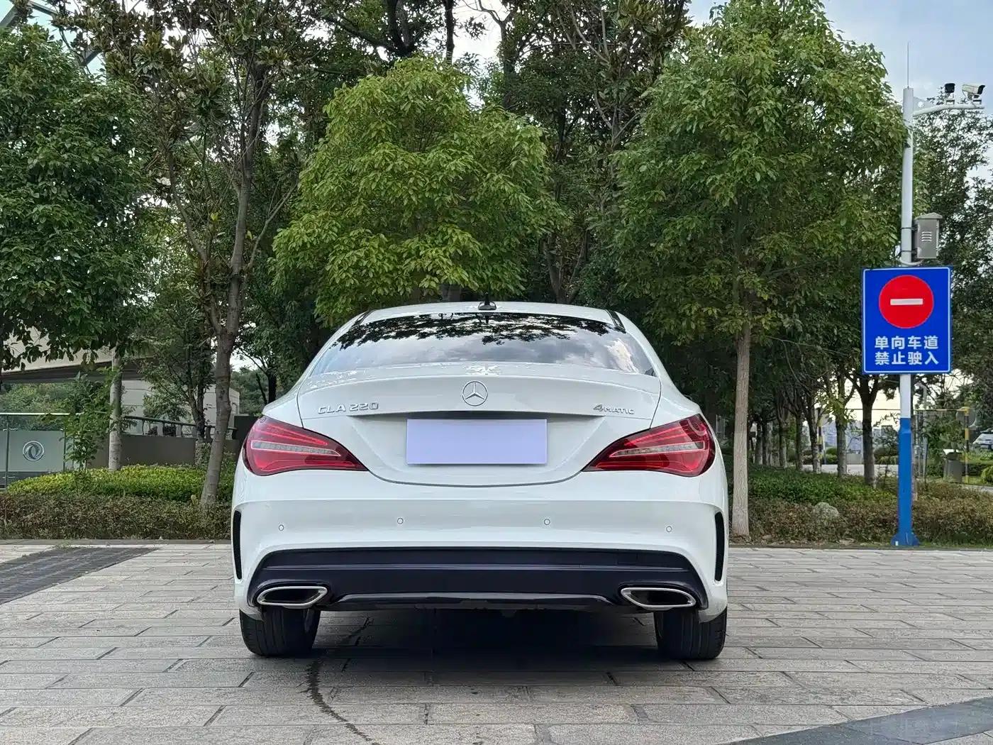 Imported Mercedes-Benz CLA 2018 CLA 220 4MATIC — миниатюра 38