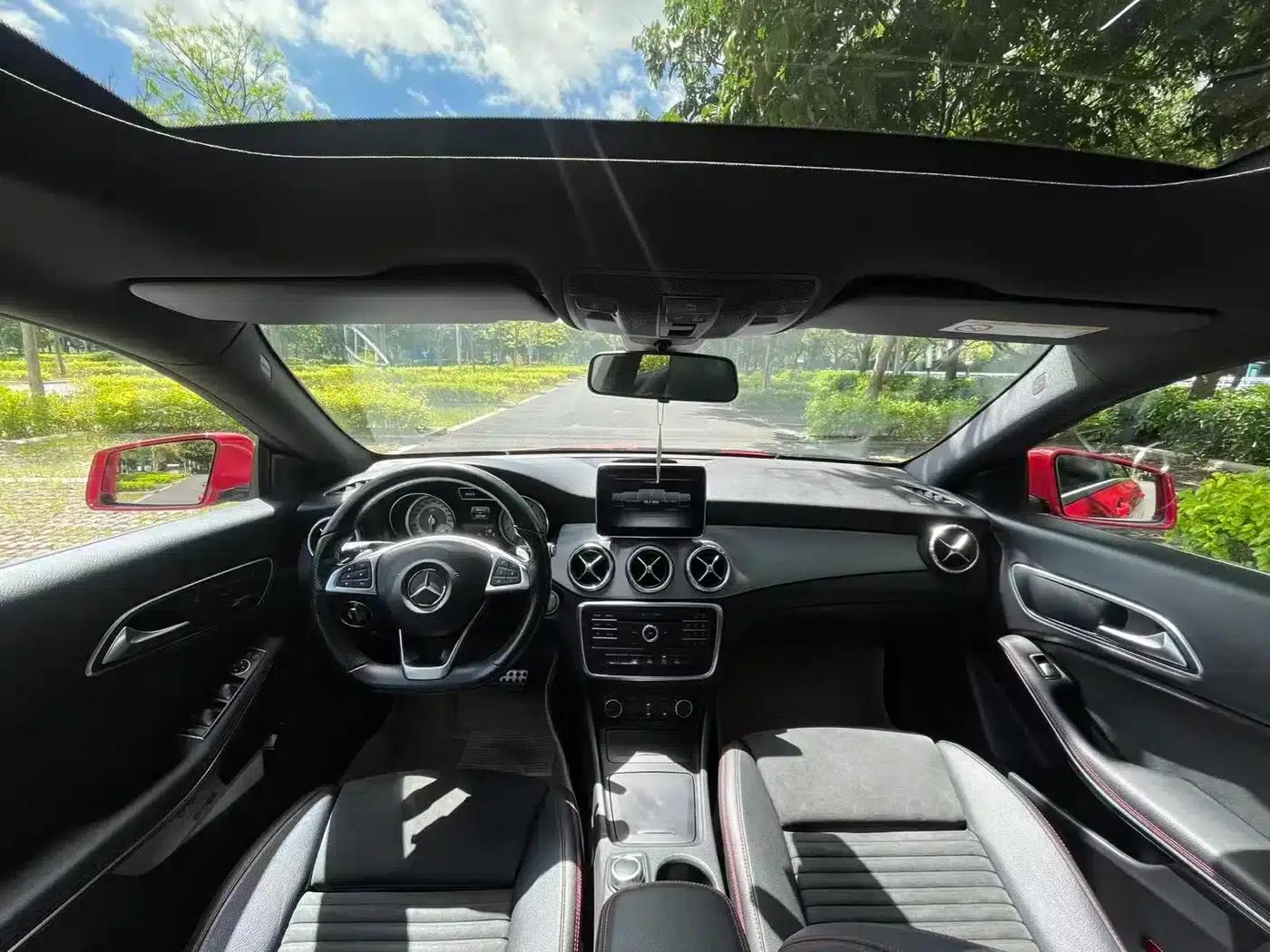Imported Mercedes-Benz CLA 2015 CLA 220 4MATIC — миниатюра 8
