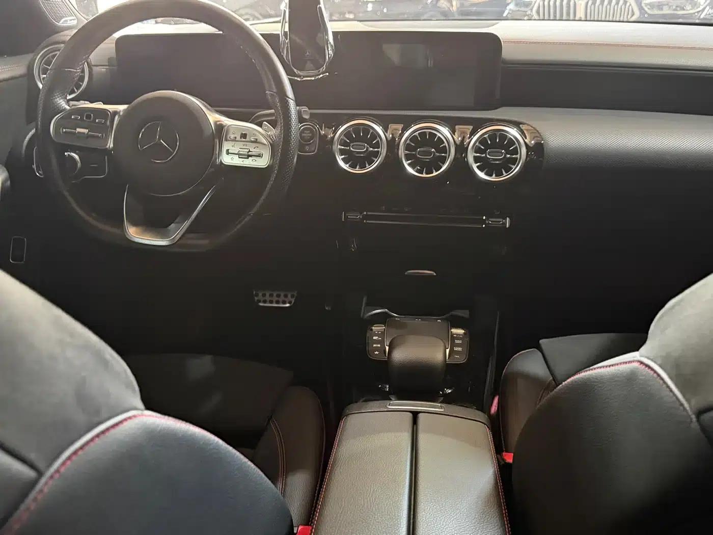 Imported Mercedes-Benz CLA 2021 CLA 200 Shooting Brake — миниатюра 11