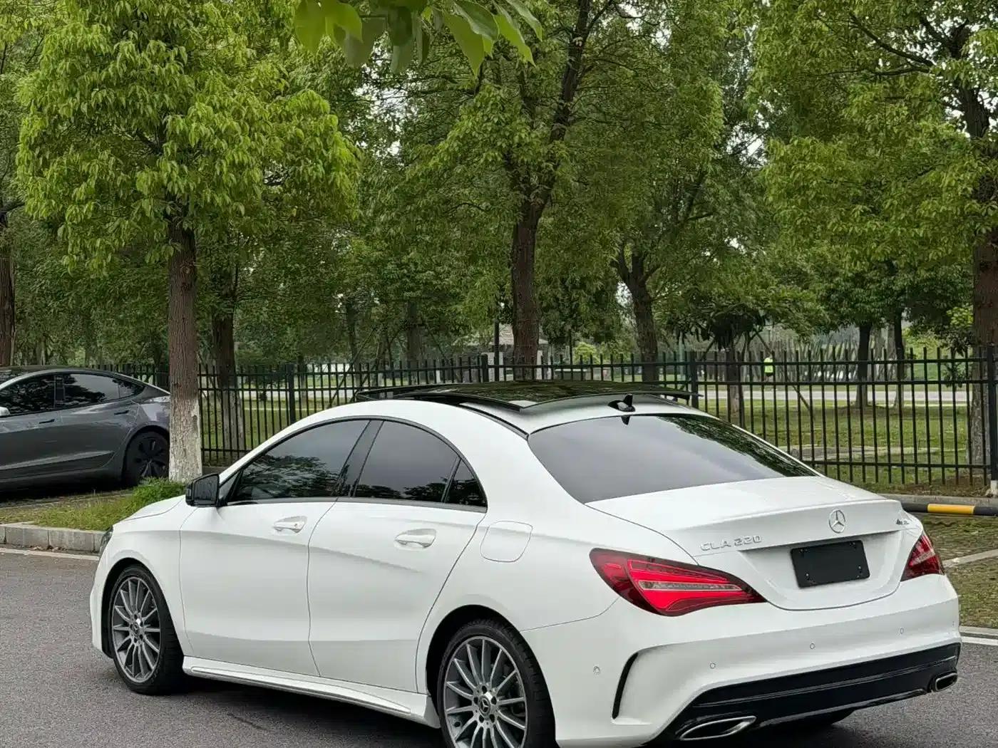 Mercedes-Benz CLA (Imported) 2018 CLA 220 4MATIC — миниатюра 9