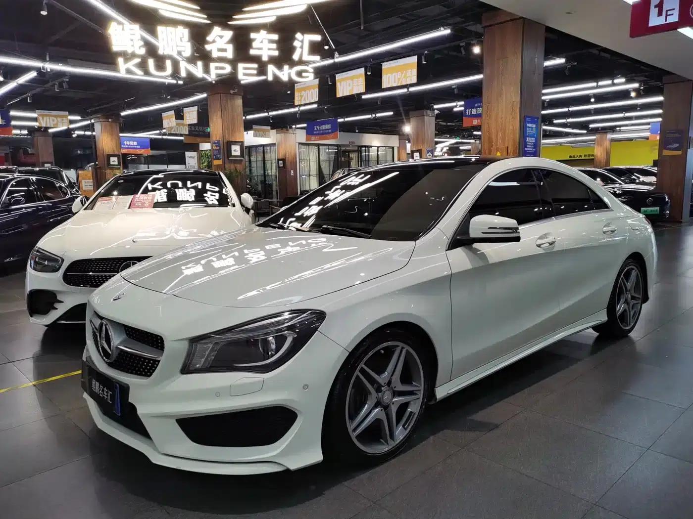Imported Mercedes-Benz CLA 2016 CLA 220 4MATIC — миниатюра 1