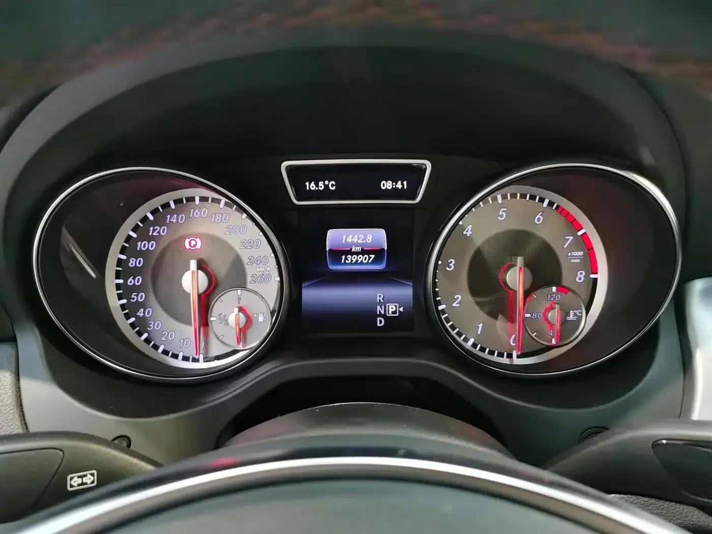 Imported Mercedes-Benz CLA 2016 CLA 220 4MATIC — миниатюра 6