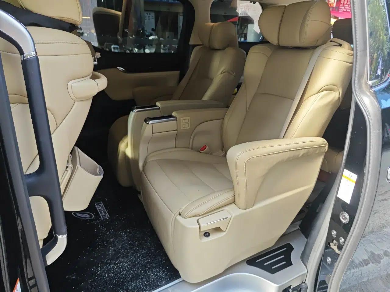 Toyota Alphard 2015 3.5L Luxury Edition — миниатюра 17