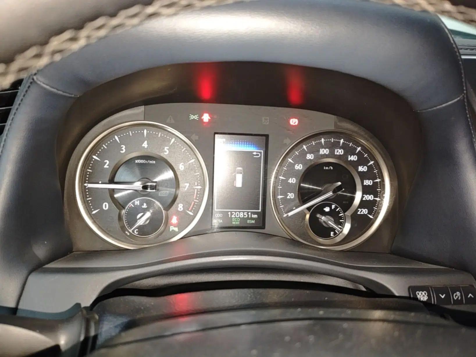 Toyota Alphard 2018 Revised Version 3.5L Premium Edition — миниатюра 14