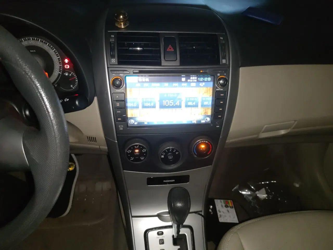 Toyota Corolla 2011 1.6L Automatic GL — миниатюра 13