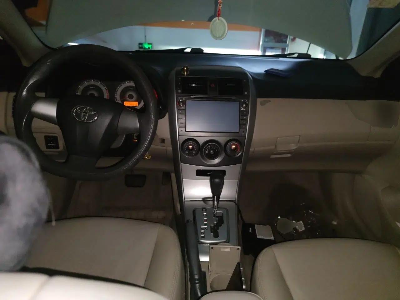 Toyota Corolla 2011 1.6L Automatic GL — миниатюра 9