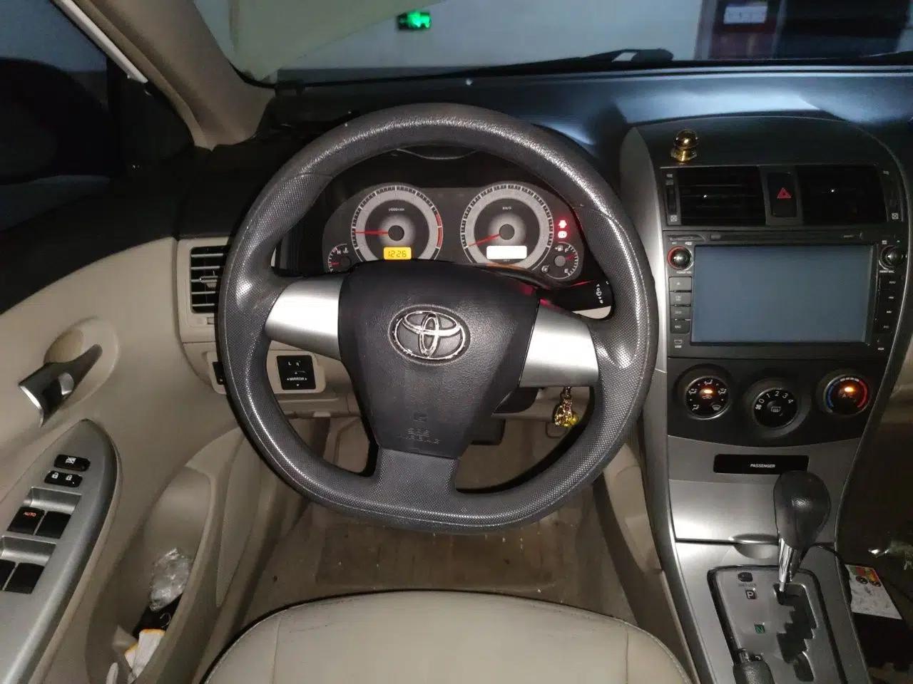 Toyota Corolla 2011 1.6L Automatic GL — миниатюра 10