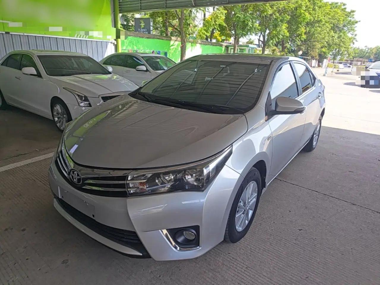Toyota Corolla 2014 1.6L CVT GL — миниатюра 1
