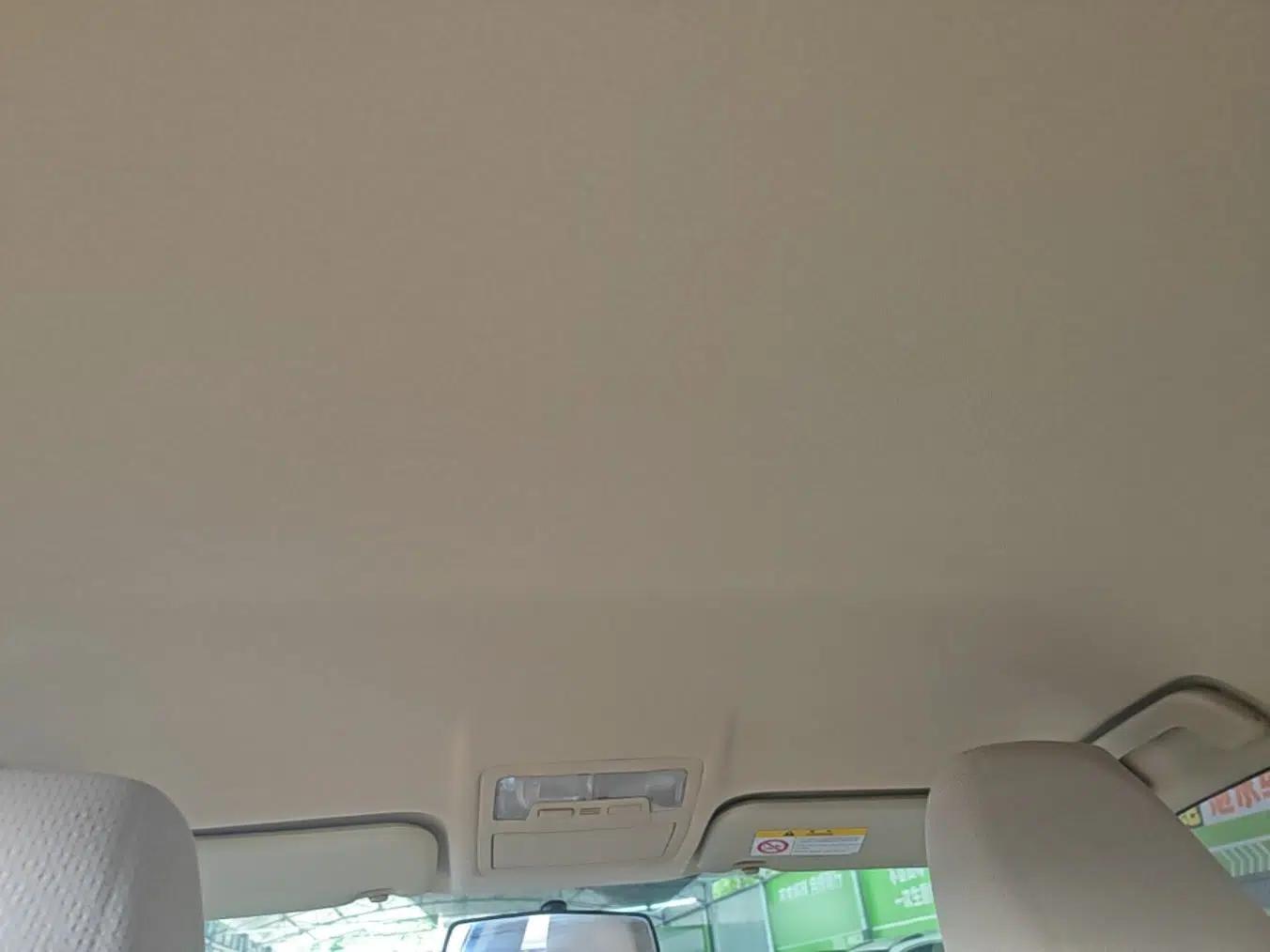 Toyota Corolla 2014 1.6L CVT GL — миниатюра 21