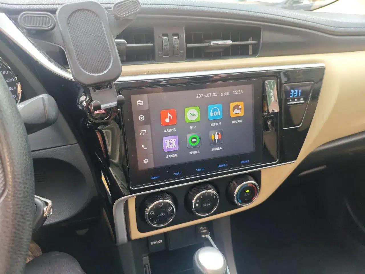 Toyota Corolla 2017 Revised Version 1.2T S-CVT GL-i — миниатюра 13