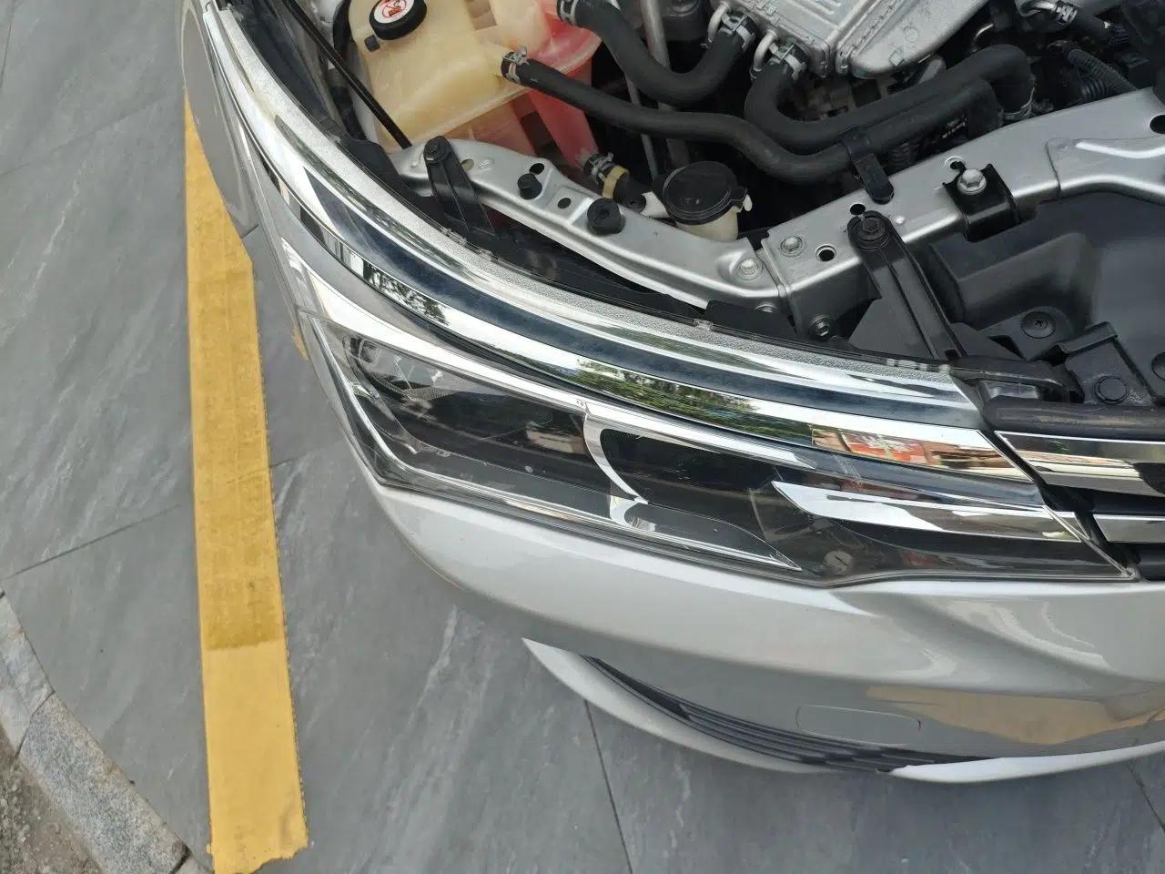 Toyota Corolla 2017 Revised Version 1.2T S-CVT GL-i — миниатюра 7