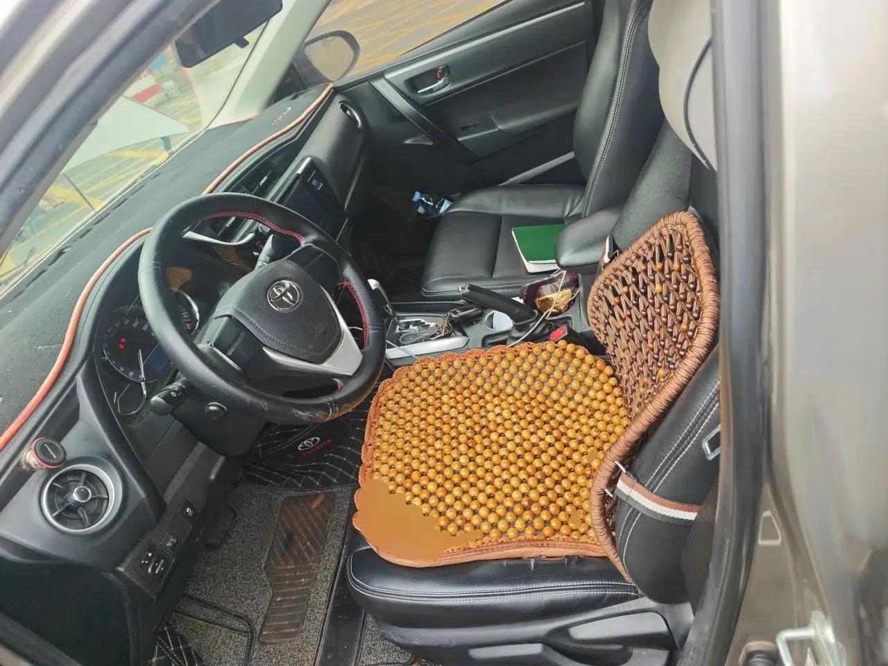 Toyota Corolla 2017 Revised Version 1.2T S-CVT GL — миниатюра 15