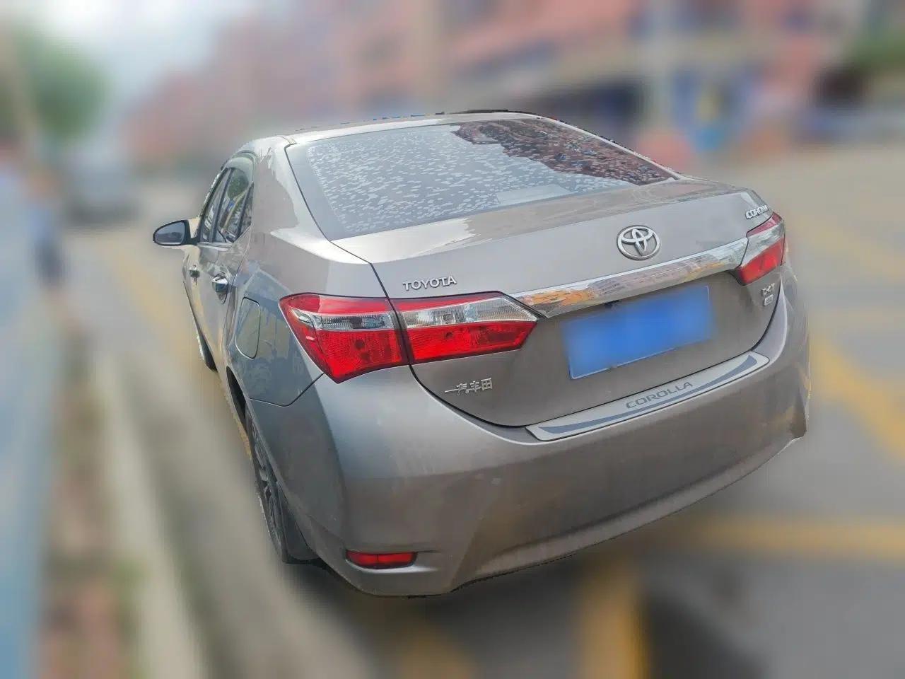 Toyota Corolla 2017 Revised Version 1.2T S-CVT GL — миниатюра 4